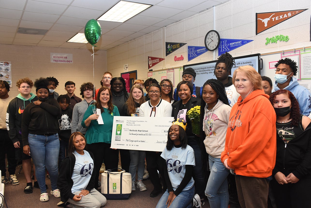 Flint Energies Bright Ideas Teacher wins Grant
